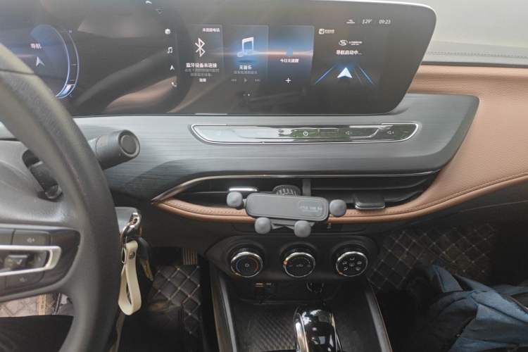Used Buick Verano 2022 Pro 533T Enjoyment Edition Audio And AC Panel