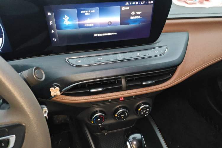 Used Buick Verano 2022 Pro 533T Enjoyment Edition Audio And AC Panel