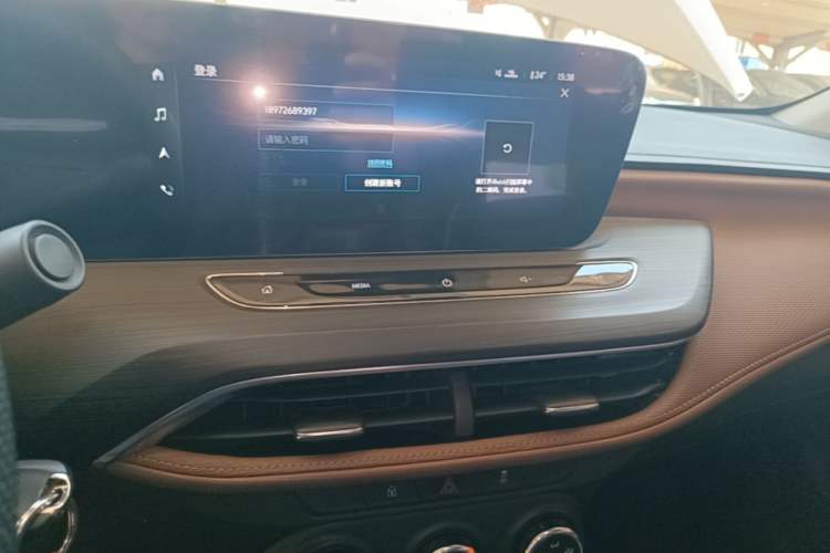 Used Buick Verano 2022 Pro 533T Enjoyment Edition Audio And AC Panel