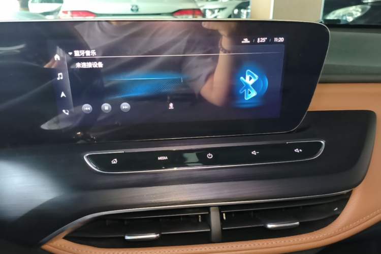 Used Buick Verano 2022 Pro 533T Enjoyment Edition Audio And AC Panel