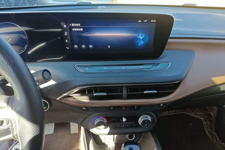 Used Buick Verano 2022 Pro 533T Fun Edition Audio And AC Panel