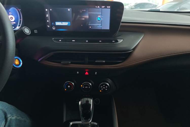 Used Buick Verano 2022 Pro 533T Enjoyment Edition Audio And AC Panel