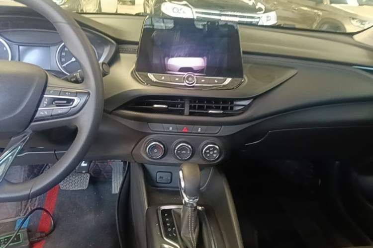 Used Buick Verano 2022 Pro 532T Le Xing Edition Audio And AC Panel