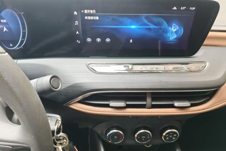 Used Buick Verano 2022 Pro 533T Enjoyment Edition Audio And AC Panel