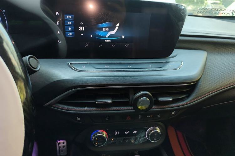 Used Buick Verano 2022 Pro GS Gale Edition Audio And AC Panel