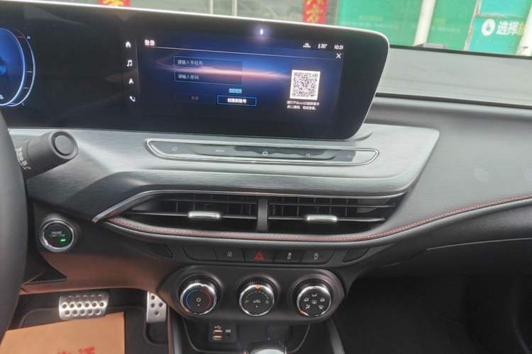 Used Buick Verano 2022 Pro GS Wind-Chasing Edition Audio And AC Panel
