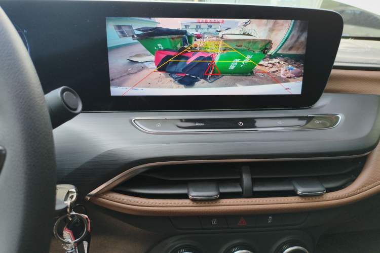 Used Buick Verano 2022 Pro 533T Enjoyment Edition Audio And AC Panel