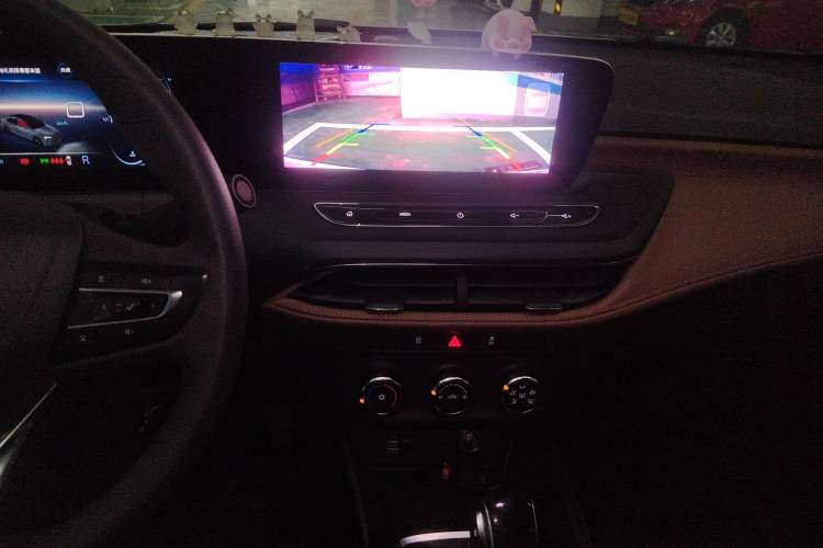 Used Buick Verano 2022 Pro 533T Enjoyment Edition Audio And AC Panel