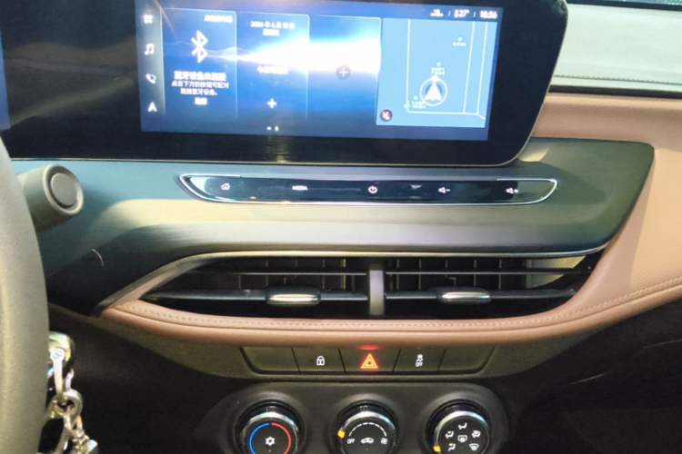 Used Buick Verano 2022 Pro 533T Enjoyment Edition Audio And AC Panel