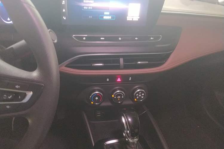 Used Buick Verano 2022 Pro 533T Enjoyment Edition Audio And AC Panel