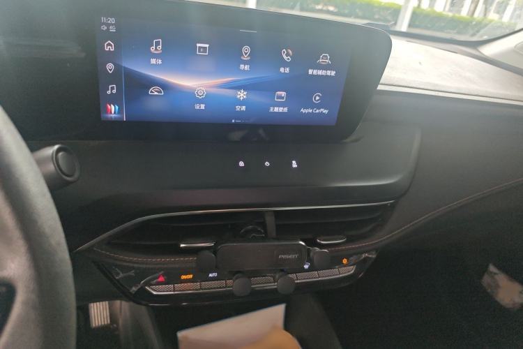 Used Buick Verano 2022 Pro 533T Enjoyment Edition Audio And AC Panel