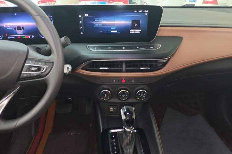 Used Buick Verano 2022 Pro 533T Enjoyment Edition Audio And AC Panel