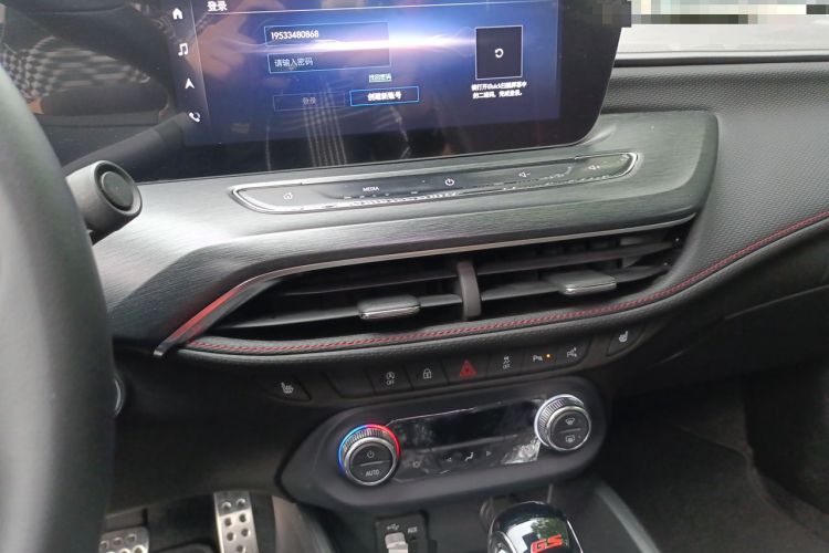 Used Buick Verano 2022 Pro GS Gale Edition Audio And AC Panel