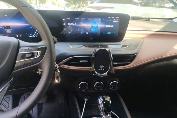Used Buick Verano 2022 Pro 533T Enjoyment Edition Audio And AC Panel
