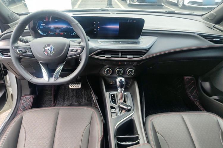 Used Buick Verano 2022 Pro GS Wind-Chasing Edition Center Console