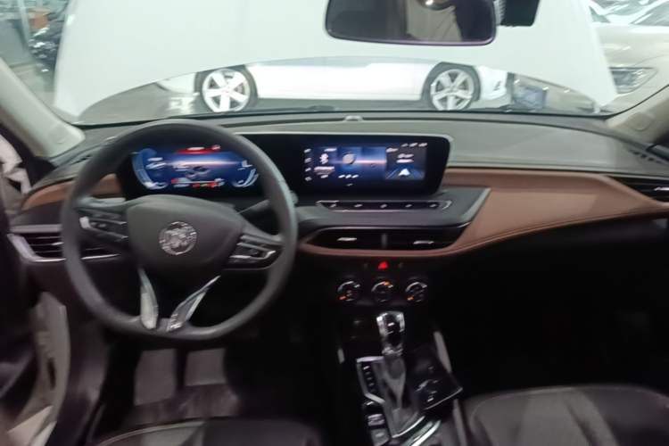 Used Buick Verano 2022 Pro 533T Enjoyment Edition Center Console