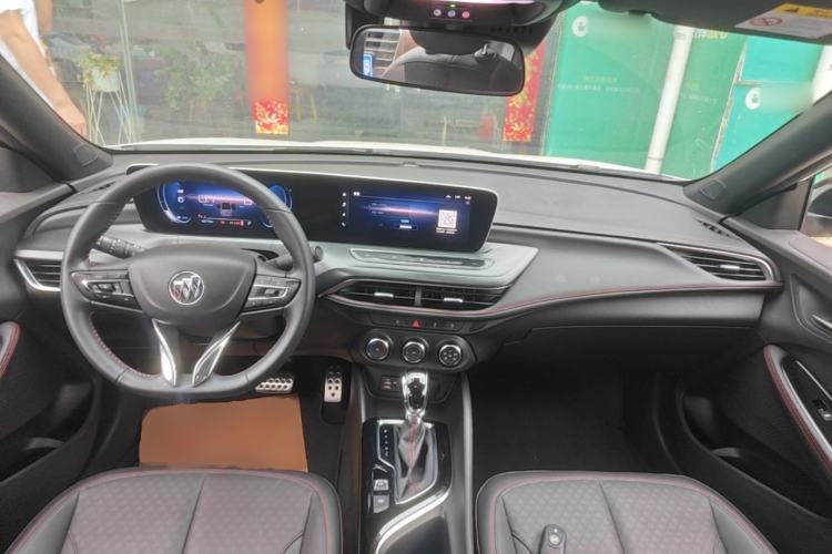 Used Buick Verano 2022 Pro GS Wind-Chasing Edition Center Console