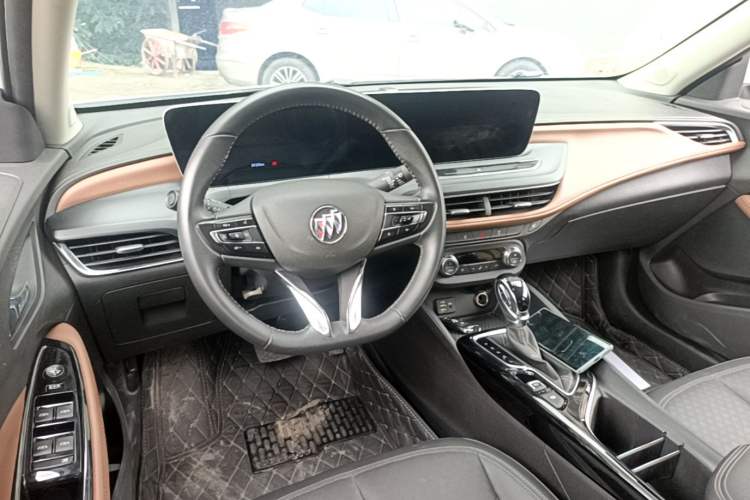 Used Buick Verano 2022 Pro 533T Fun Edition Center Console