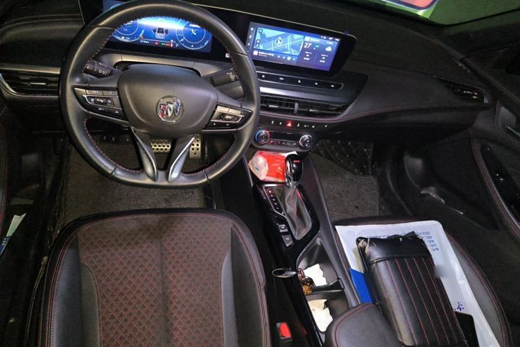 Used Buick Verano 2022 Pro GS Gale Edition Center Console