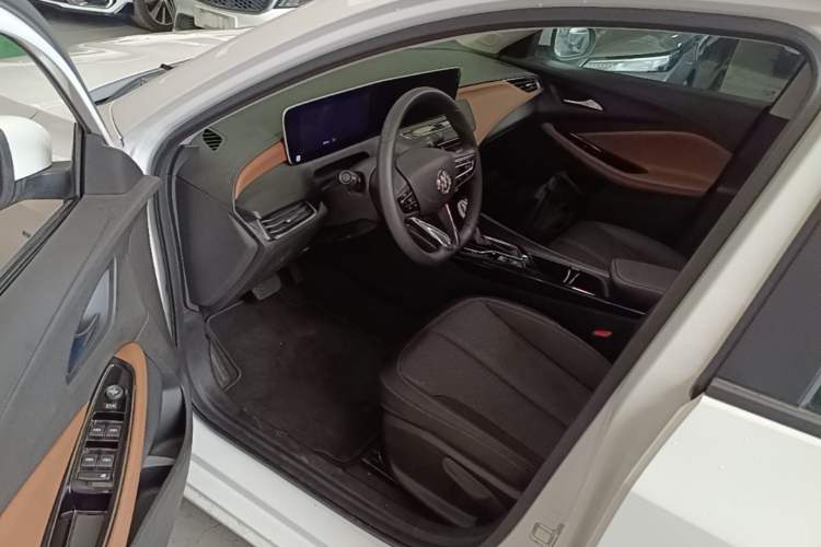 Used Buick Verano 2022 Pro 533T Enjoyment Edition Driver Seat