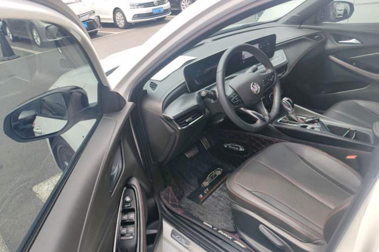 Used Buick Verano 2022 Pro GS Wind-Chasing Edition Driver Seat