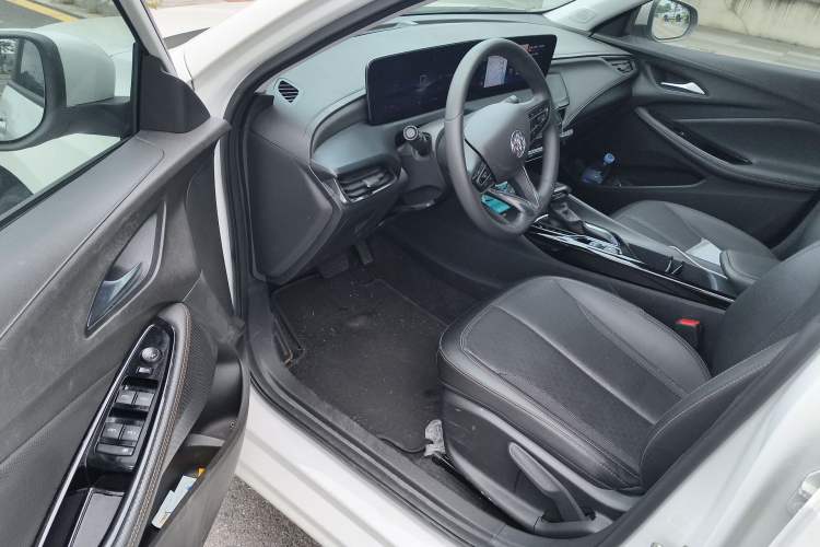 Used Buick Verano 2022 Pro 533T Enjoyment Edition Driver Seat