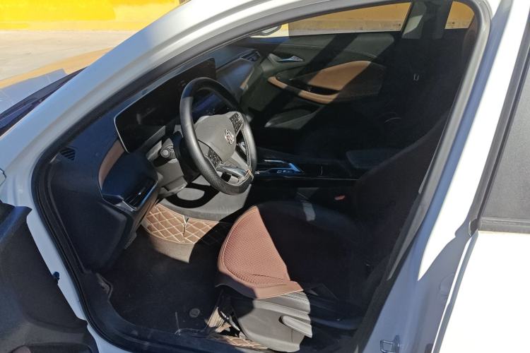 Used Buick Verano 2022 Pro 533T Fun Edition Driver Seat