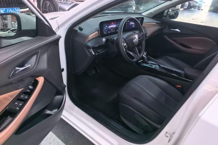 Used Buick Verano 2022 Pro 533T Enjoyment Edition Driver Seat