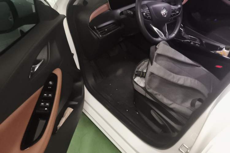 Used Buick Verano 2022 Pro 533T Fun Edition Driver Seat