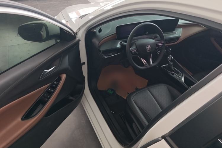 Used Buick Verano 2022 Pro 533T Enjoyment Edition Driver Seat