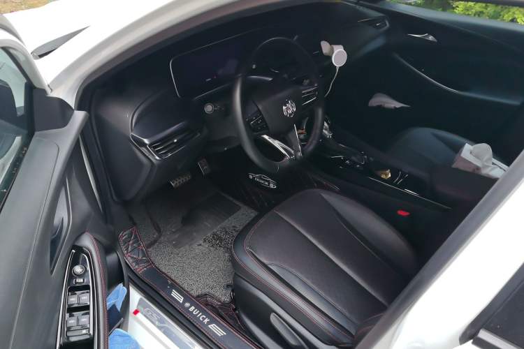 Used Buick Verano 2022 Pro GS Wind-Chasing Edition Driver Seat