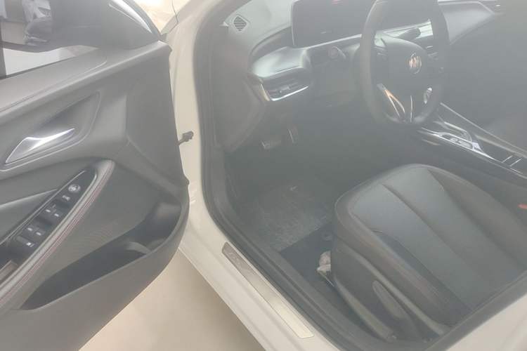 Used Buick Verano 2022 Pro GS Wind-Chasing Edition Driver Seat