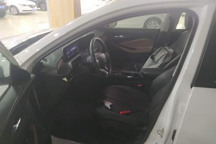 Used Buick Verano 2022 Pro 533T Enjoyment Edition Driver Seat