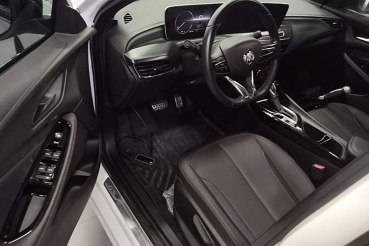 Used Buick Verano 2022 Pro GS Wind-Chasing Edition Driver Seat