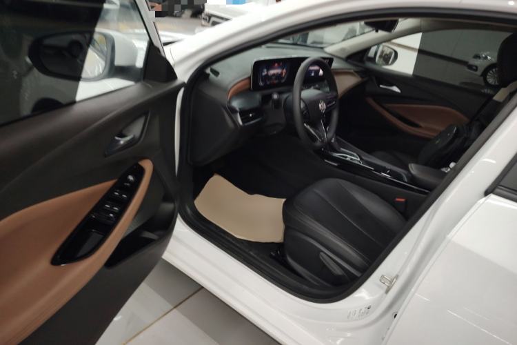 Used Buick Verano 2022 Pro 533T Enjoyment Edition Driver Seat
