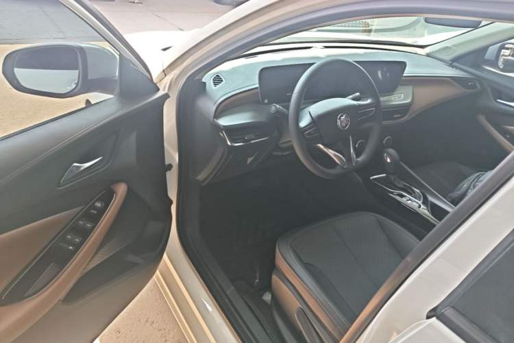 Used Buick Verano 2022 Pro 533T Enjoyment Edition Driver Seat