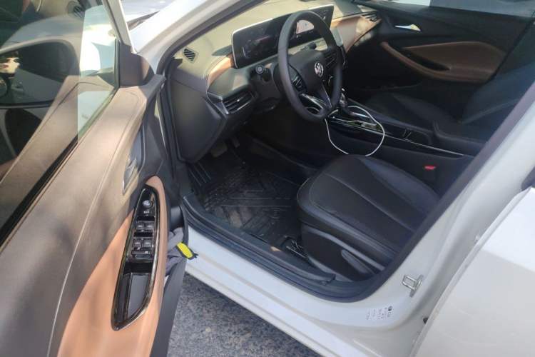 Used Buick Verano 2022 Pro 533T Enjoyment Edition Driver Seat