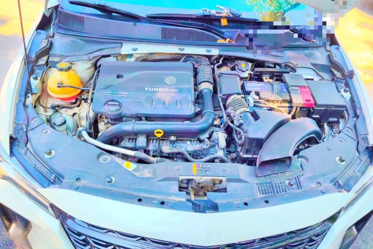 Used Buick Verano 2022 Pro GS Gale Edition Engine Bay