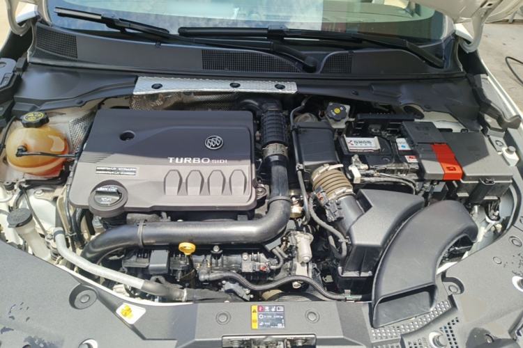 Used Buick Verano 2022 Pro GS Wind-Chasing Edition Engine Bay