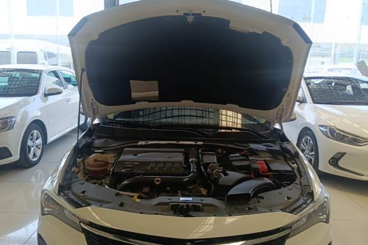 Used Buick Verano 2022 Pro 532T Le Xing Edition Engine Bay