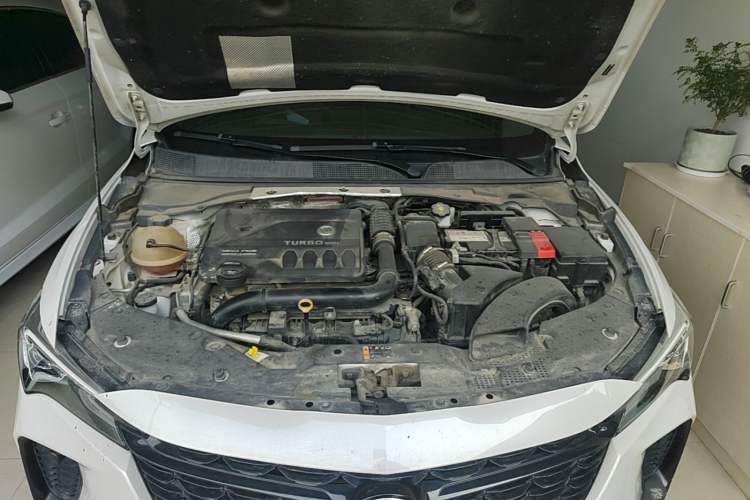 Used Buick Verano 2022 Pro GS Wind-Chasing Edition Engine Bay