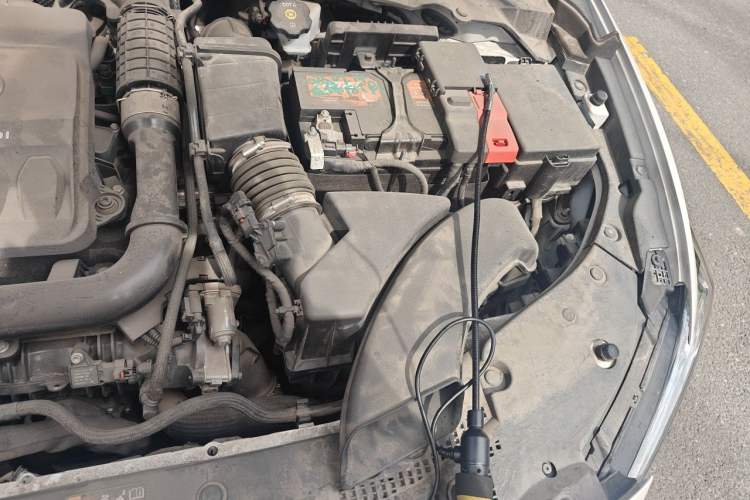Used Buick Verano 2022 Pro GS Gale Edition Engine Bay Left