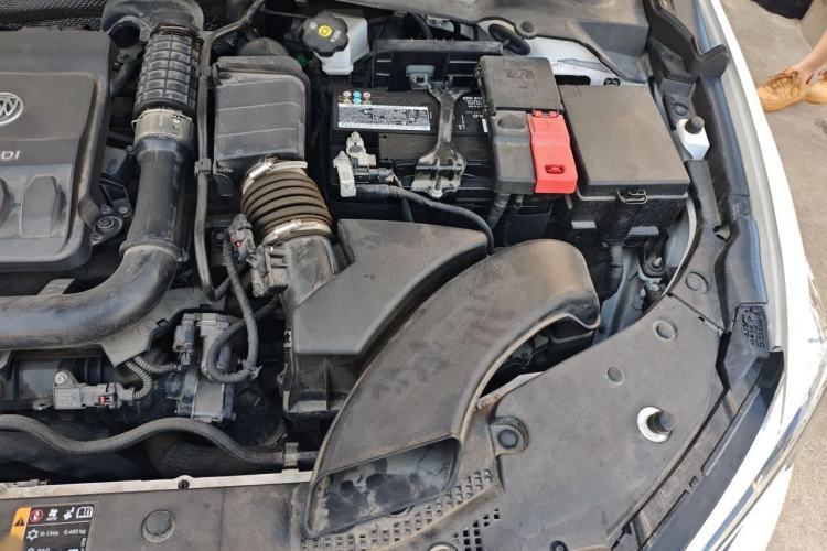 Used Buick Verano 2022 Pro 533T Fun Edition Engine Bay Left