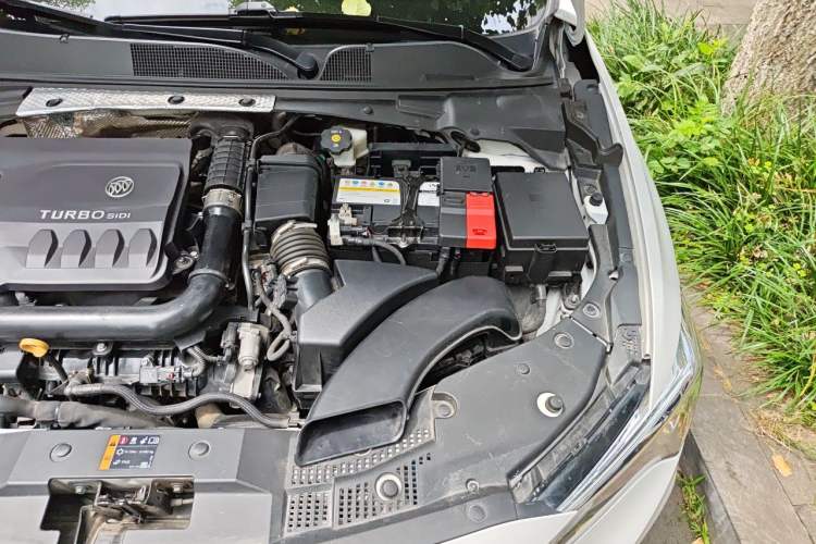 Used Buick Verano 2022 Pro 533T Enjoyment Edition Engine Bay Left