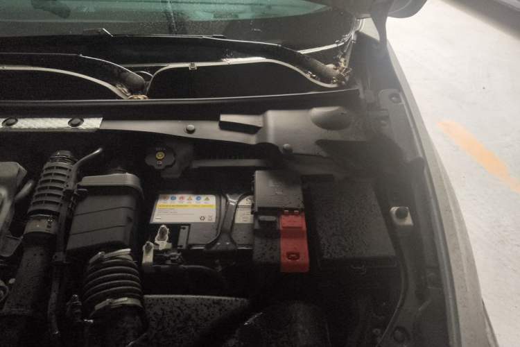 Used Buick Verano 2022 Pro 533T Enjoyment Edition Engine Bay Left