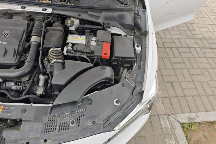 Used Buick Verano 2022 Pro 533T Enjoyment Edition Engine Bay Left