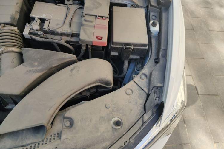 Used Buick Verano 2022 Pro 533T Enjoyment Edition Engine Bay Left