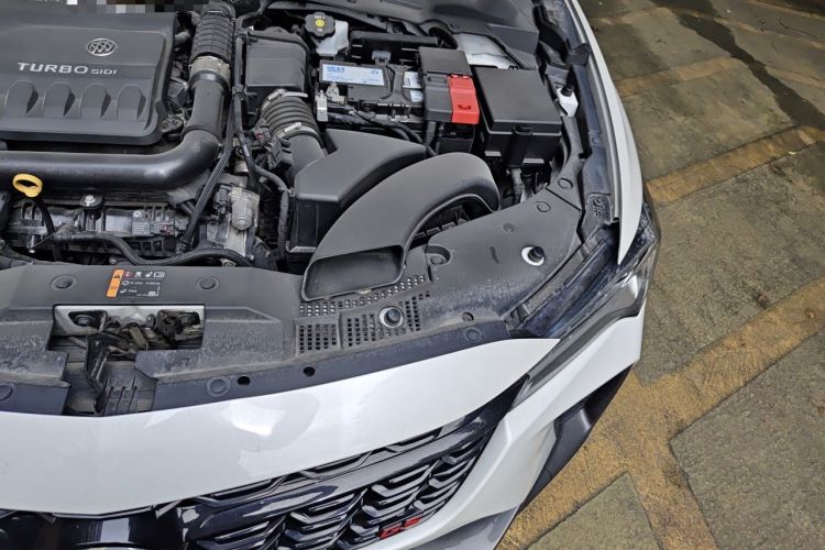 Used Buick Verano 2022 Pro GS Gale Edition Engine Bay Left