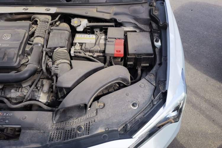 Used Buick Verano 2022 Pro 533T Enjoyment Edition Engine Bay Left