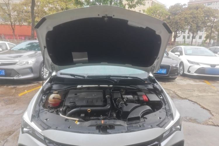 Used Buick Verano 2022 Pro GS Wind-Chasing Edition Engine Bay